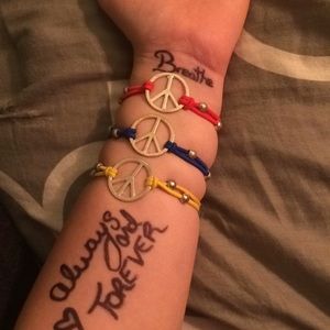 *FREE GIFT W/ PURCHASE* 3 piece Peace bracelets